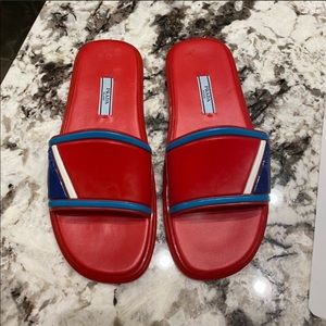 Prada Slides